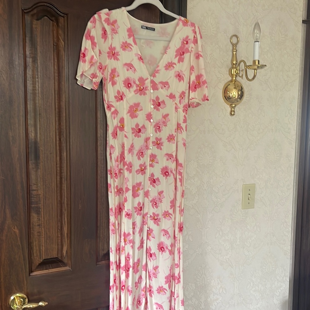 Zara, pink floral midi dress, size medium